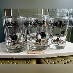6 small carriage glasses